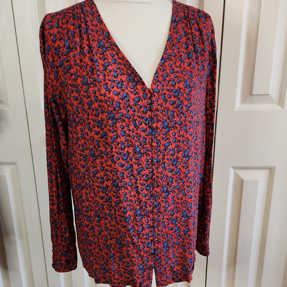 J. Jill Red and Blue Long Sleeve Buttoned Blouse